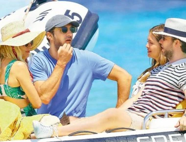 Σταύρος Νιάρχος: Το ελληνικό καλοκαίρι του με την πρώην κυρία Αμπράμοβιτς!